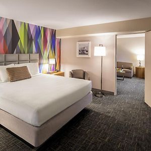 Executive Suite King Non-Smoking